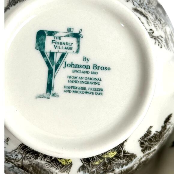 Johnson Bros Friendly Village England Vintage Creamer & Sugar Bowl w/Lid - Picture 11 of 11